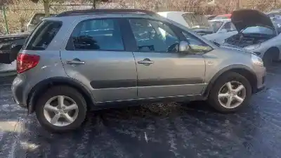 Veículo de Sucata suzuki sx4 rw (ey) gl+ do ano 2006 alimentado d19aa