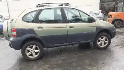 Здавання транспортного засобу renault                                            scenic rx4 (ja0)                                                                                                                                                                                                                                           2.0 16v dynamique року 2001 потужний f4r c7