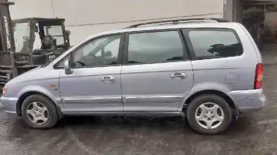 Veículo de Sucata hyundai trajet (fo) 2.0 crdi gls do ano 2002 alimentado 