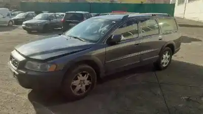 Veículo de Sucata VOLVO XC70 II (136) D5 AWD do ano 2006 alimentado D5244T4