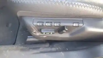 Veículo de Sucata volvo xc70 ii (136) d5 awd do ano 2006 alimentado d5244t4