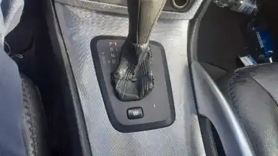 Veículo de Sucata volvo xc70 ii (136) d5 awd do ano 2006 alimentado d5244t4