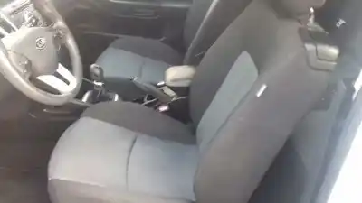 Veículo de Sucata kia cee´d 1.4 cat do ano 2011 alimentado g4fa