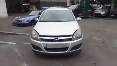 Veículo de Sucata opel astra h caravan enjoy do ano 2006 alimentado z 17 dth