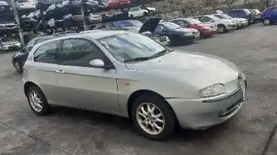 Verschrottungsfahrzeug alfa romeo 147 (190) 1.6 16v cat des jahres 2001 angetrieben ar32104