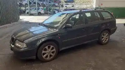 Scrapping Vehicle SKODA OCTAVIA I COMBI (1U5) 1.9 TDI of the year 2000 powered AHF