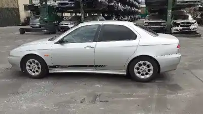 Здавання транспортного засобу alfa romeo 156 (116) 2.0 t.spark distinctive року 1999 потужний ar32301