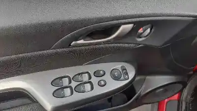 Veicolo di demolizione honda civic berlina 5 (fk) 1.4 sport dell'anno 2009 alimentato l13z1