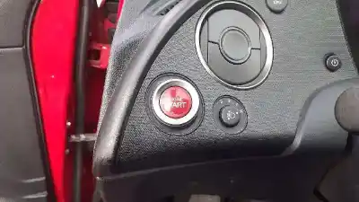 Veicolo di demolizione honda civic berlina 5 (fk) 1.4 sport dell'anno 2009 alimentato l13z1