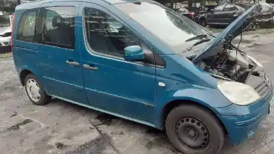 Здавання транспортного засобу mercedes-benz vaneo (w414) furgoneta compacta cdi vaneo city trend року 2003 потужний om668914