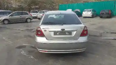 Veículo de Sucata ford mondeo berlina (ge) ghia do ano 2005 alimentado fmba