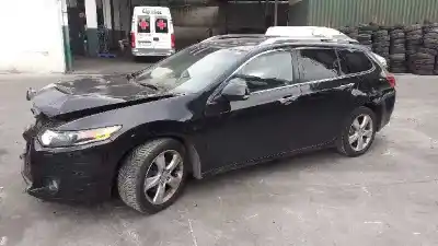 Véhicule à la ferraille honda                                              accord tourer (cw)                                                                                                                                                                                                                                         luxury                                                                                                                                                                                                                                                     de l'année 2010 alimenté n22b1