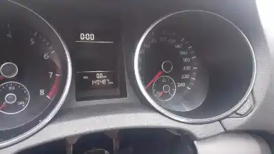 Veículo de Sucata volkswagen golf vi (5k1) advance do ano 2010 alimentado cbzb