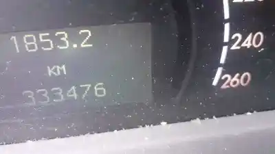 Здавання транспортного засобу mercedes-benz clase s (w220) berlina 320 cdi (220.026) року 2001 потужний 613960