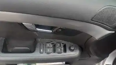 Veículo de Sucata audi a4 avant (8e) 2.5 tdi (114kw) do ano 2006 alimentado aym