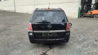Veicolo di demolizione opel zafira b cosmo dell'anno 2006 alimentato z19dt