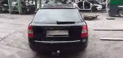 Veículo de Sucata audi a4 avant (8e) 1.9 tdi (96kw) do ano 2001 alimentado awx