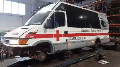 Veicolo di demolizione iveco 35s13 is35sc2aa dell'anno 2004 alimentato 814043s