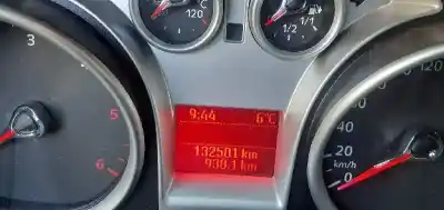 Здавання транспортного засобу ford focus lim. (cb4) econetic року 2010 потужний g8db