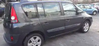 Veículo de Sucata renault espace iv (jk0) 2.0 dynamique [2.0 ltr. - 110 kw dci diesel fap] do ano 2004 alimentado g9t j7