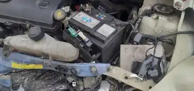 Sloopvoertuig nissan micra (k12e) 25 aniversario van het jaar 2004 aangedreven cr12