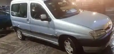 Здавання транспортного засобу peugeot partner (s1) combispace року 2002 потужний rhy (dw10td)