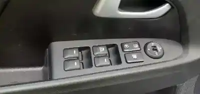 Vehicul casat kia sportage emotion 4x2 al anului 2013 alimentat d4fd