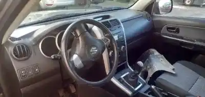 Véhicule à la ferraille suzuki grand vitara jb (jt) 1.9 ddis turbodiesel de l'année 2006 alimenté f9q264
