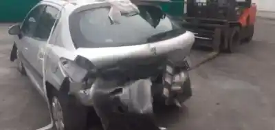 Veículo de Sucata peugeot 207 confort do ano 2007 alimentado 9hx