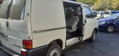 Veículo de Sucata volkswagen t4 transporter/furgoneta (mod. 1991) caja cerrada do ano 1998 alimentado abl
