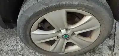 Здавання транспортного засобу skoda yeti active року 2010 потужний cbz