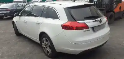 Здавання транспортного засобу opel insignia sports tourer sport 4x4 року 2010 потужний a20dth