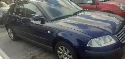 Verschrottungsfahrzeug volkswagen passat berlina (3b3) advance des jahres 2003 angetrieben awx