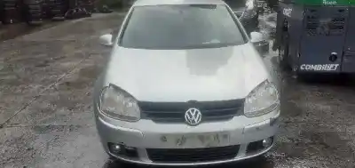 Vehicul casat volkswagen golf v berlina (1k1) igolf al anului 2007 alimentat bxe