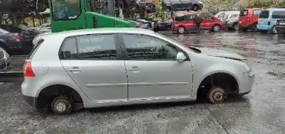 Vehicul casat volkswagen golf v berlina (1k1) igolf al anului 2007 alimentat bxe
