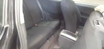 Veículo de Sucata toyota auris active do ano 2009 alimentado 1nr