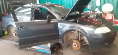 Hurda Aracı VOLKSWAGEN PASSAT BERLINA (3B3) Advance Yılın 2001 güçlü AVF