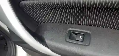 Veículo de Sucata bmw serie 1 lim. (f20) 116d do ano 2015 alimentado b37d15a