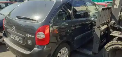 Veículo de Sucata citroen xsara picasso hdi 110 fap sx do ano 2005 alimentado 9hy
