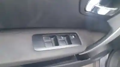 Vehicul casat nissan                                             qashqai (j10)                                                                                                                                                                                                                                              tekna sport 4x4                                                                                                                                                                                                                                            al anului 2007 alimentat mr20