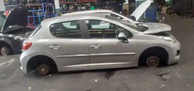 Veículo de Sucata peugeot 207 confort do ano 2013 alimentado 8h01