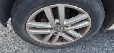 Здавання транспортного засобу volkswagen golf vi (5k1) advance року 2010 потужний cffb