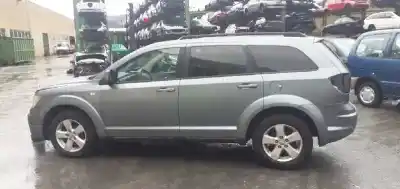 Veículo de Sucata dodge journey se do ano 2010 alimentado bwd