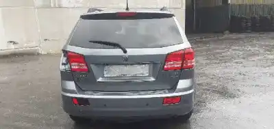 Veículo de Sucata dodge journey se do ano 2010 alimentado bwd