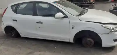 Scrapping Vehicle hyundai i30 classic of the year 2010 powered g4fa