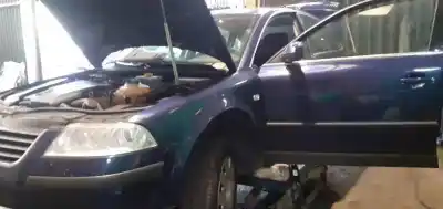 Hurda Aracı volkswagen passat berlina (3b3) 2.0 yılın 2003 güçlü azm