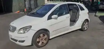 Утилизация автомобиля mercedes-benz clase b (w245) 180 cdi (245.207) года 2006 питание 640940