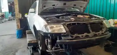 Hurda Aracı VOLKSWAGEN PASSAT BERLINA (3B3) 1.9 TDI Yılın 2003 güçlü AVB