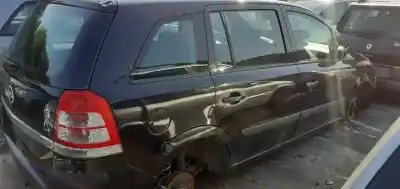 Veículo de Sucata opel zafira / zafira family b (a05) 1.9 cdti (m75) do ano 2005 alimentado z19dt