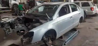 Hurda Aracı VOLKSWAGEN PASSAT BERLINA (3C2) 1.9 TDI Yılın 2005 güçlü BKC